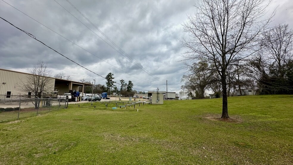 180 Hunter Loop Rd, Montgomery, AL for lease - Building Photo - Image 3 of 11