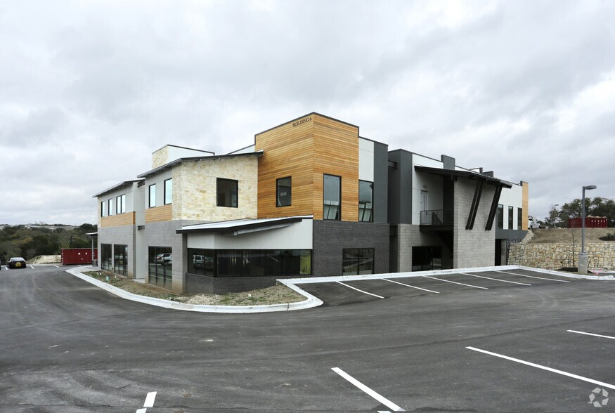 3944 Ranch Road 620 S, Bee Cave, TX à louer - Photo du bâtiment - Image 1 de 10