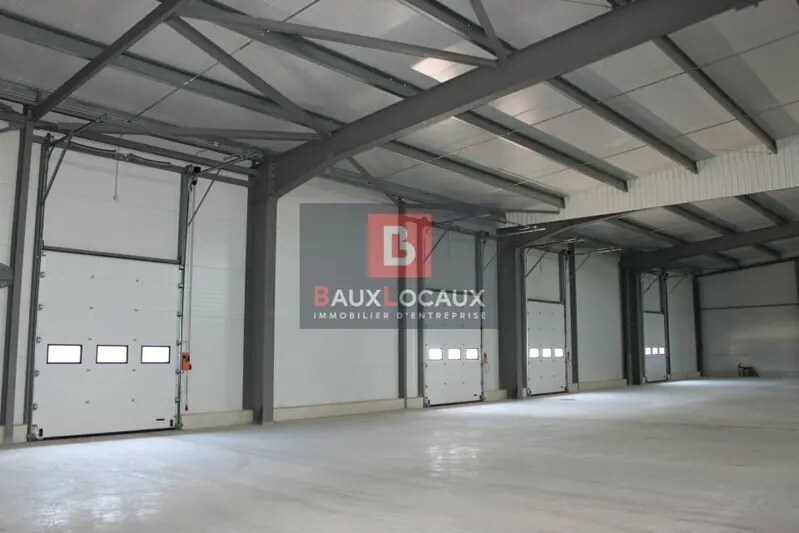 Industrial in Beaucaire for lease - Interior Photo - Image 1 of 5