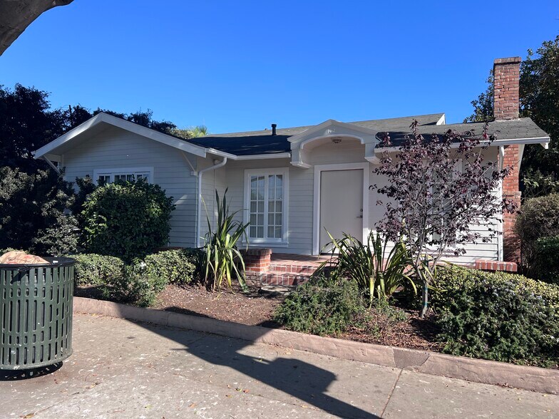 102 N Milpas St, Santa Barbara, CA à vendre - Photo intérieure - Image 3 de 13