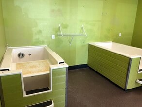 3996 W Ina Rd, Tucson, AZ for lease Interior Photo- Image 1 of 5