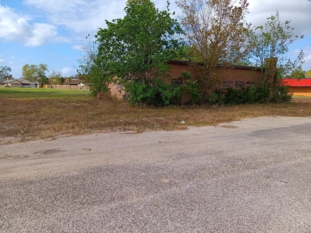 1321 E Mulberry St, Angleton, TX à vendre Photo principale- Image 1 de 4