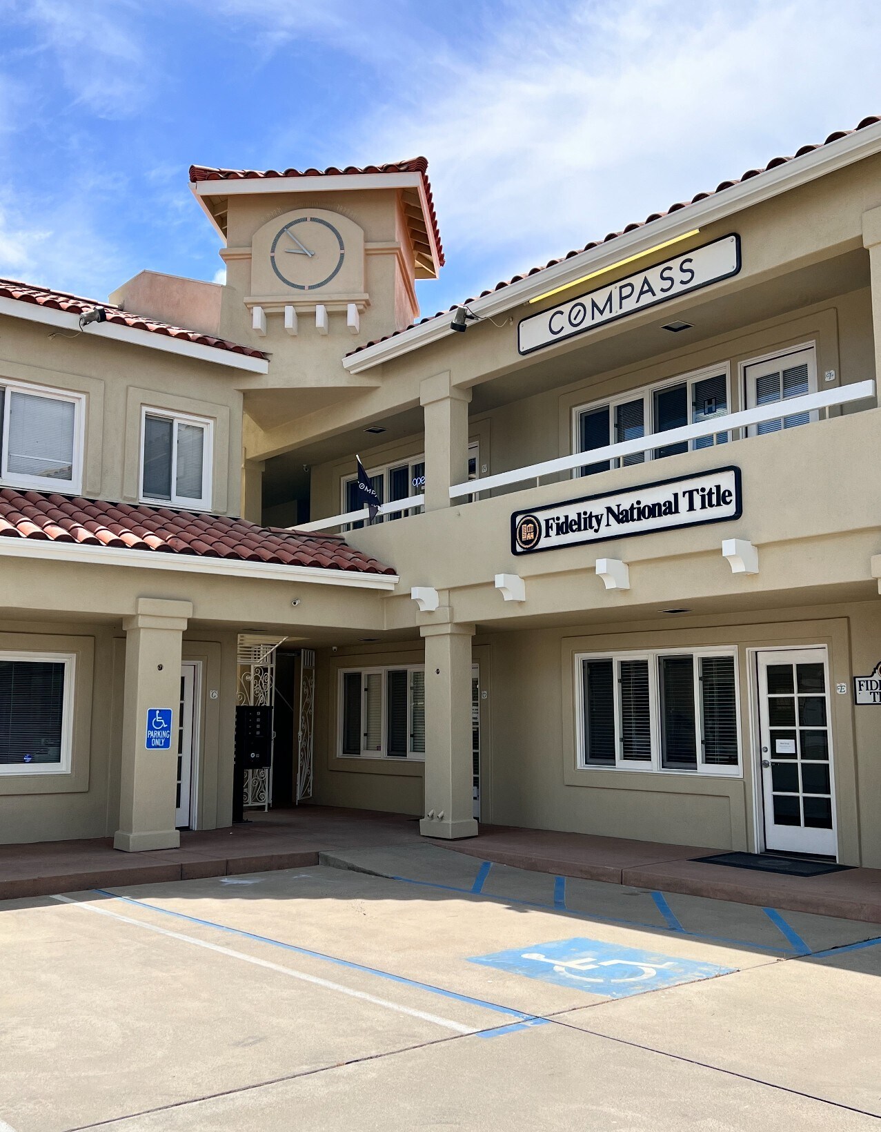 511 N H St, Lompoc, CA à louer Photo du bâtiment- Image 1 de 8