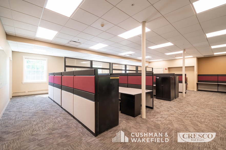 4420 Sherwin Rd, Willoughby, OH for lease - Building Photo - Image 3 of 20