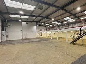 Hanbury Rd, Stoke Prior for sale Interior Photo- Image 2 of 3