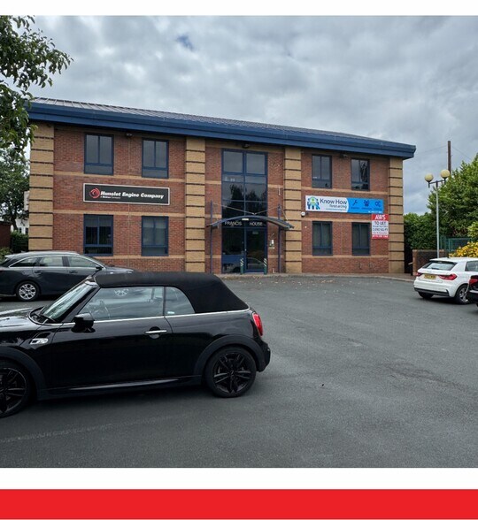 George Mann Rd, Leeds à louer - Photo du bâtiment - Image 2 de 3