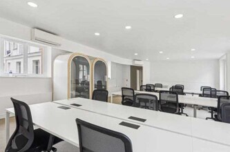 242 Rue De Rivoli, Paris à louer Photo intérieure- Image 2 de 9