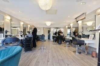 12 Stoneleigh Broadway, Epsom for lease Interior Photo- Image 2 of 9