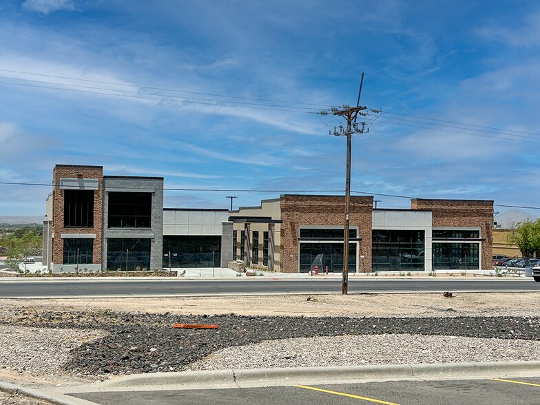 2530 Locust St, Las Cruces, NM à louer - Photo du bâtiment - Image 2 de 3