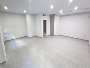 Office/Retail in Granollers, Barcelona for lease Interior Photo- Image 2 of 4
