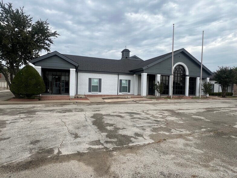5200 Paige Rd, The Colony, TX à louer - Photo du bâtiment - Image 3 de 12