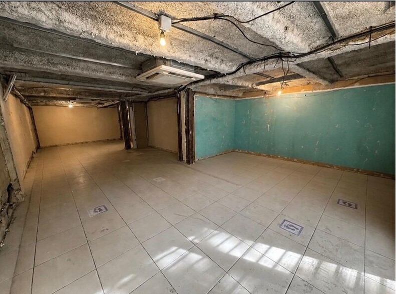 30 Avenue Du Général Leclerc, Paris for lease - Interior Photo - Image 3 of 8