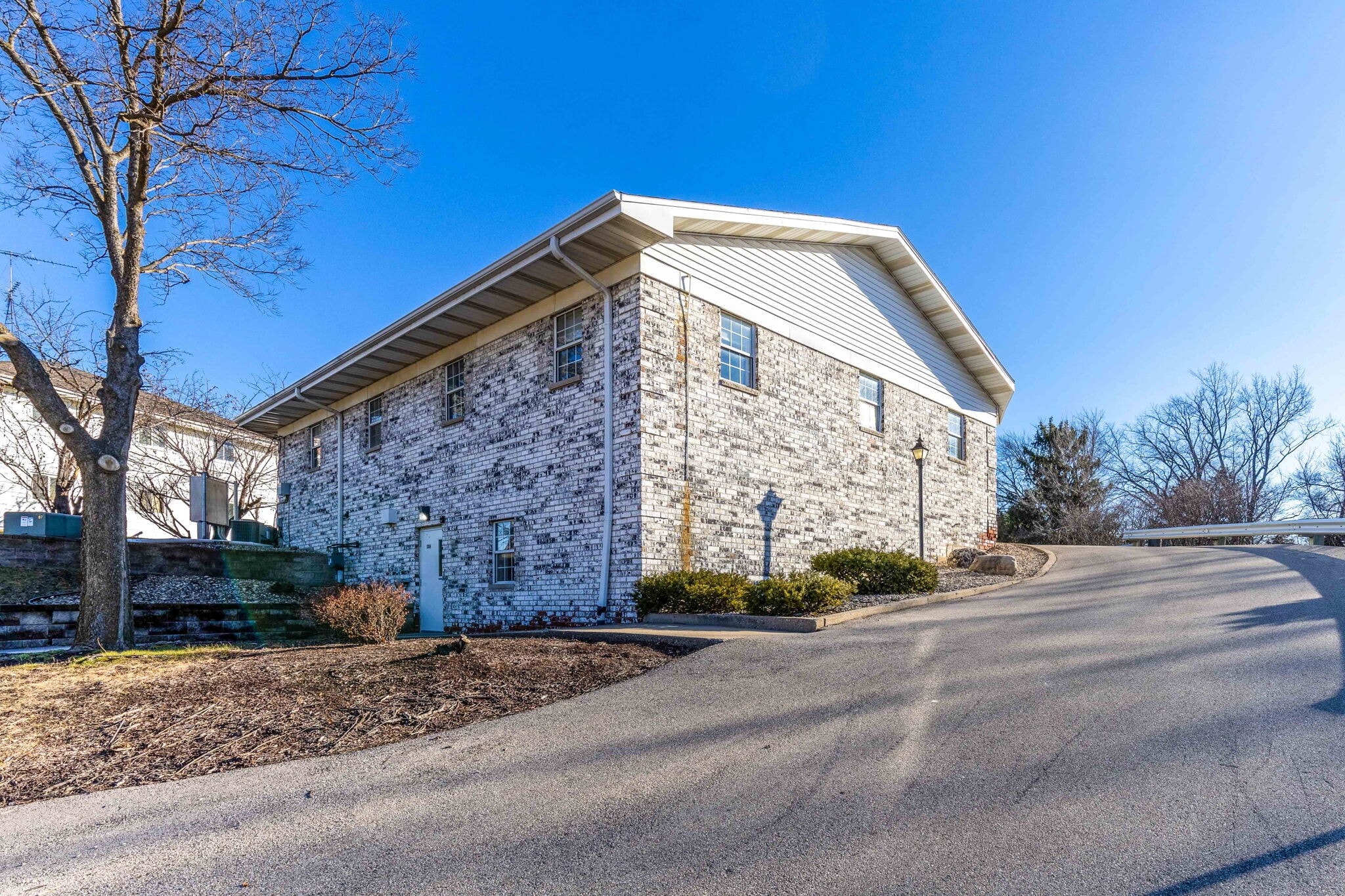 306 McHenry St, Burlington, WI à louer Photo du bâtiment- Image 1 de 5