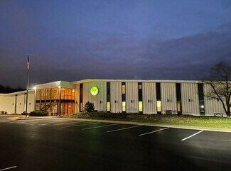 Plus de détails pour 301-501 Richardson Dr, Lancaster, PA - Industriel à vendre