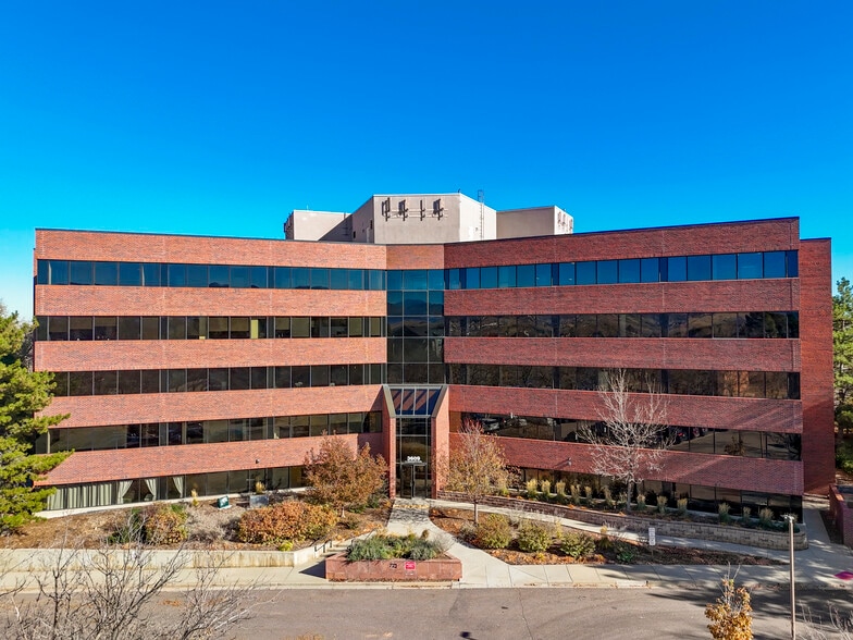 3609 S Wadsworth Blvd, Lakewood, CO à louer - Photo du bâtiment - Image 1 de 10