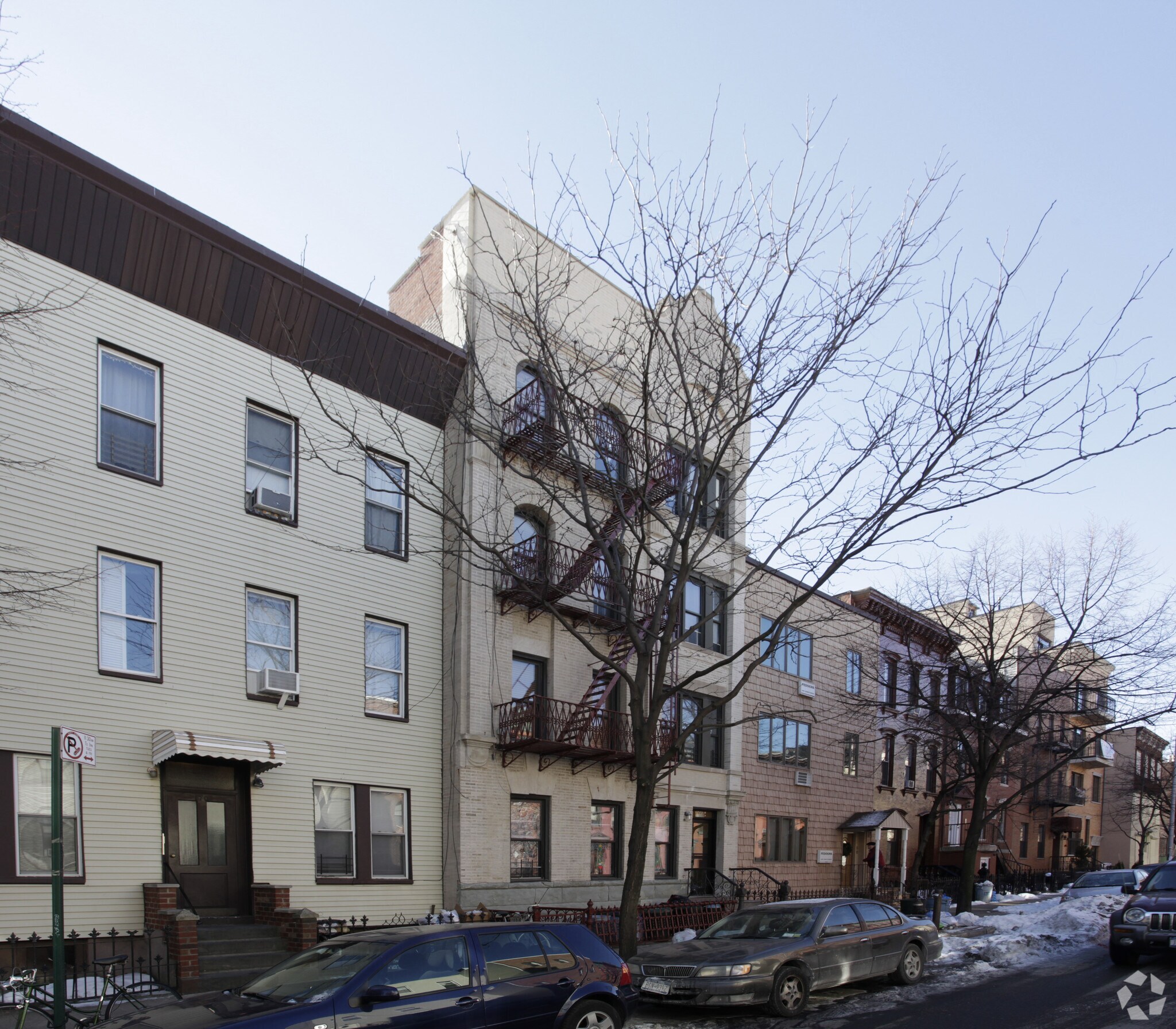 168 India St, Brooklyn, NY à vendre Photo principale- Image 1 de 3