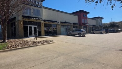 1713 Park Pl, College Station, TX for lease Interior Photo- Image 2 of 30