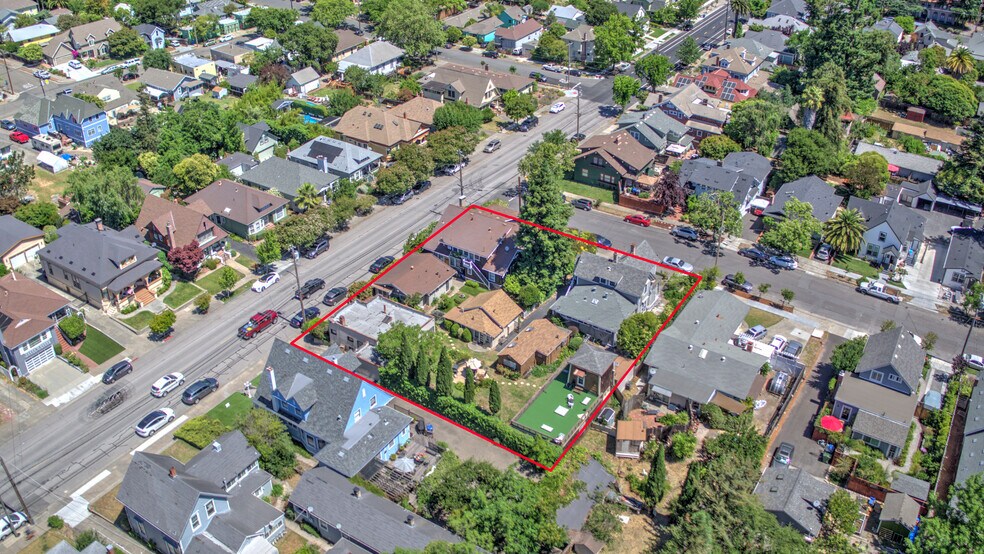 2-10 7th St, Petaluma, CA à vendre - Aérien - Image 3 de 23