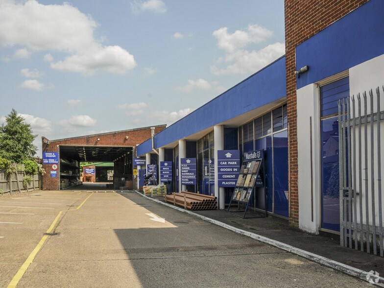 Queens Ave, Watford à vendre - Photo du bâtiment - Image 2 de 4