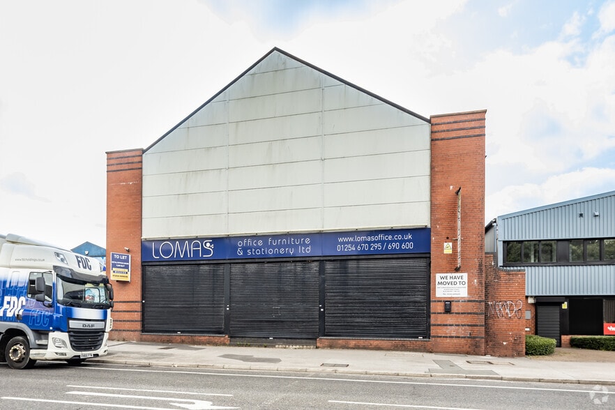 107 King St, Blackburn for lease - Building Photo - Image 2 of 2