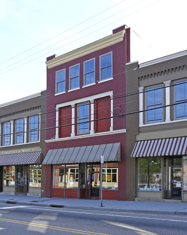 Plus de détails pour 710 Central St, Knoxville, TN - Commerce de détail à louer