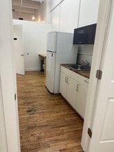 3131 Western Ave, Seattle, WA for lease Interior Photo- Image 2 of 6