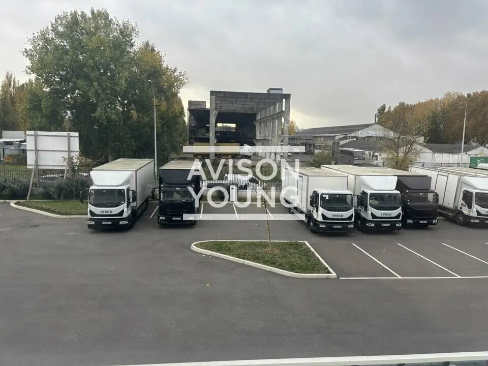 Flex dans Gennevilliers à louer Photo de construction- Image 1 de 13