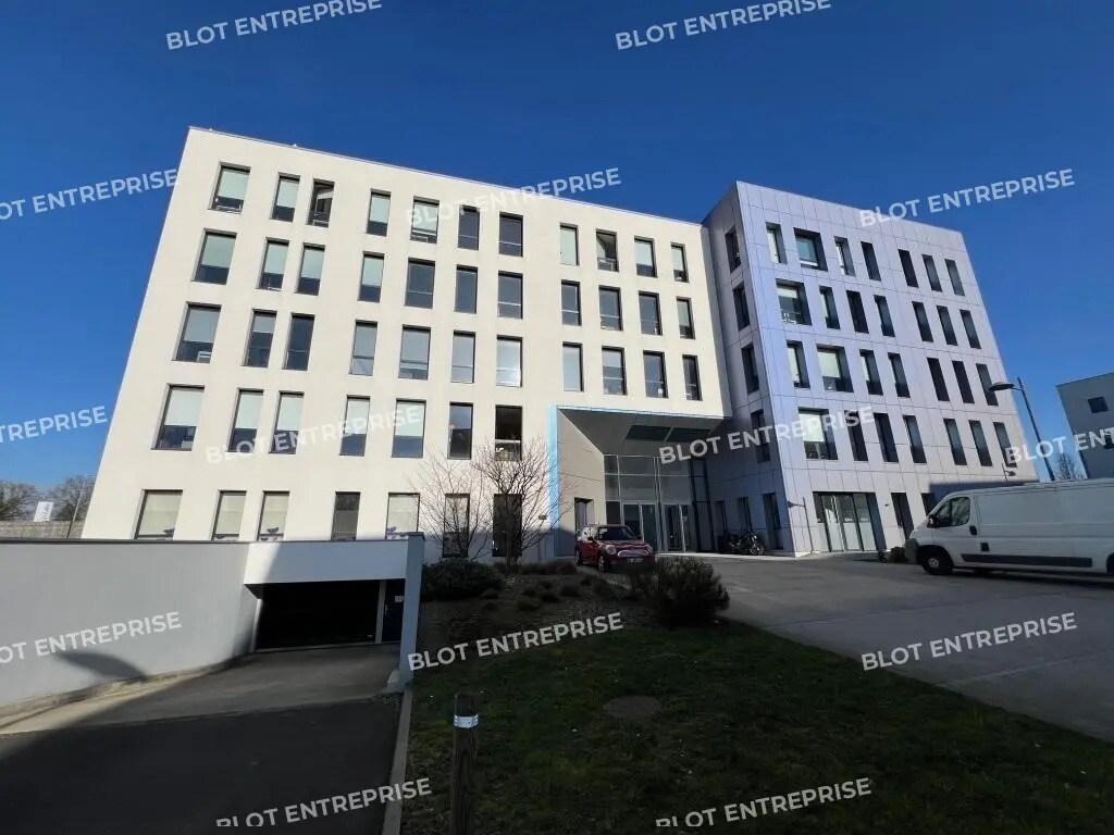 Bureau dans Nantes à louer Photo du bâtiment- Image 1 de 8