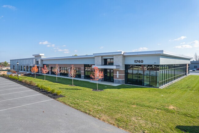 Plus de détails pour 1740 Hempstead Rd, Lancaster, PA - Bureau à louer