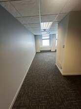 503 S Saginaw St, Flint, MI à louer Photo intérieure- Image 1 de 11