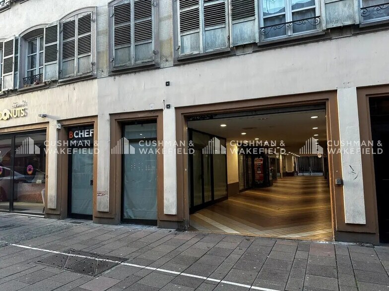 Flex dans Strasbourg à louer - Photo du bâtiment - Image 2 de 5