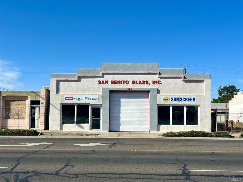 229 W 16th St, Merced, CA for lease - Building Photo - Image 1 of 24