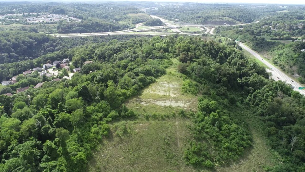 Campbells Run Rd, Carnegie, PA à vendre - Vidéo sur l’inscription commerciale - Image 2 de 16