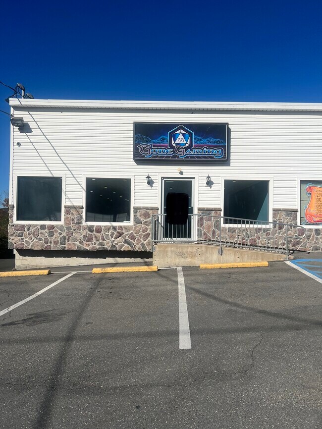 Plus de détails pour 2095 Route 209, Brodheadsville, PA - Commerce de détail à louer