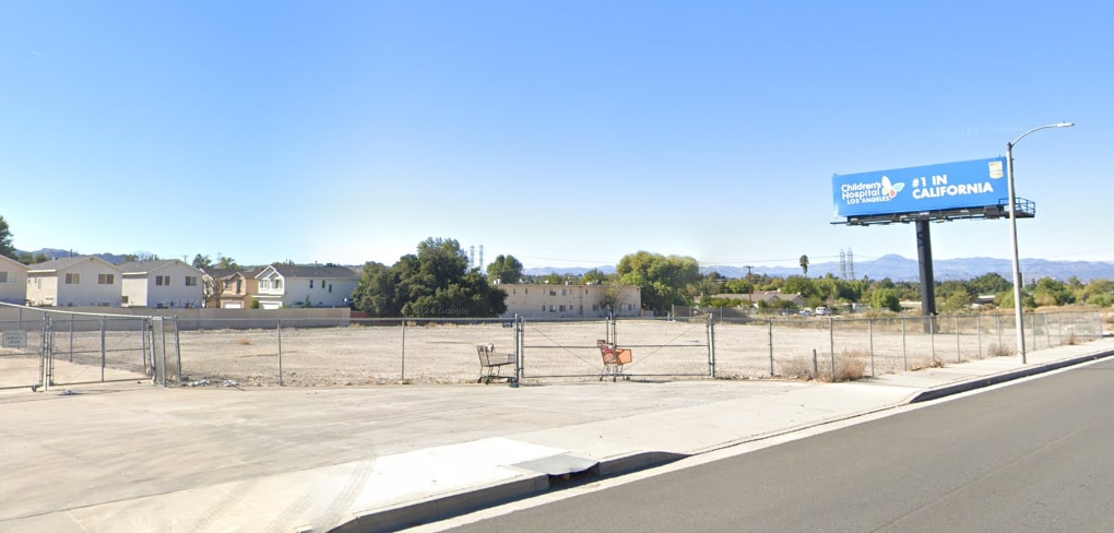 25031 Railroad Avenue, Santa Clarita, CA for lease Building Photo- Image 1 of 8