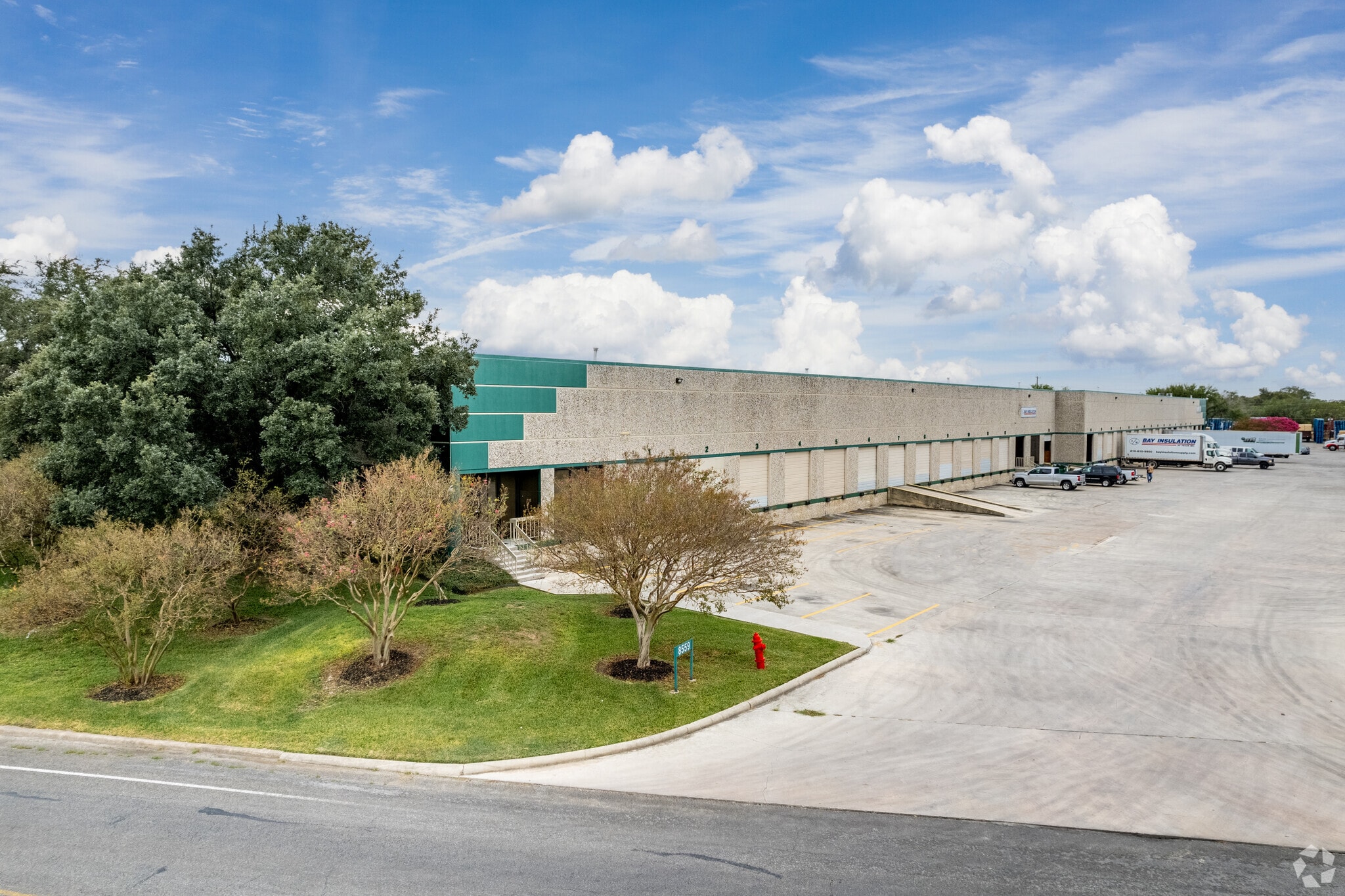 8555 Loop 410 NE, San Antonio, TX for lease Primary Photo- Image 1 of 14