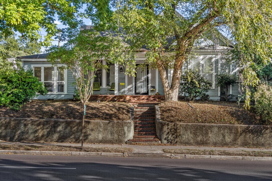 2282 Central Ave, Memphis, TN à vendre - Photo du bâtiment - Image 1 de 29