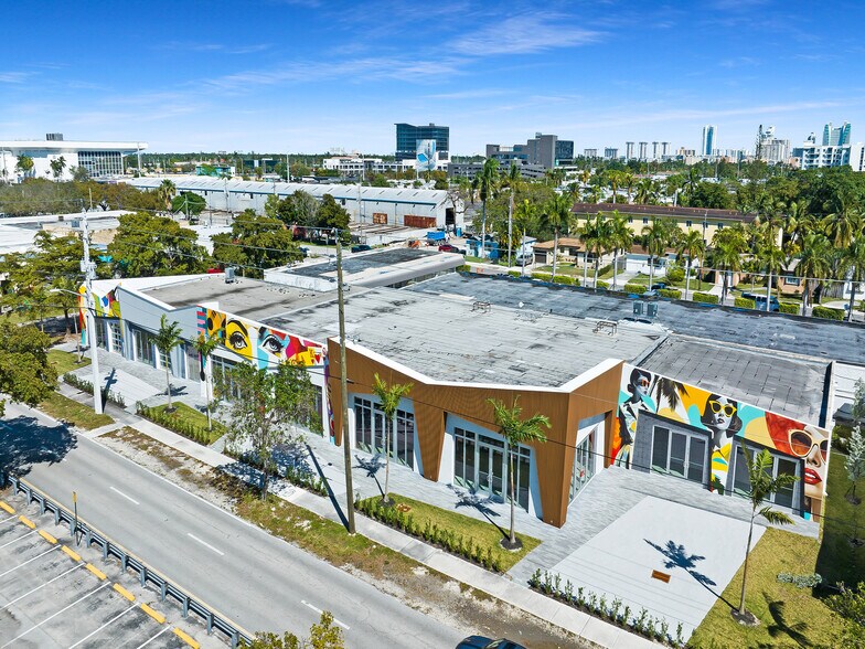 410-470 NE 1st Ave, Hallandale, FL à louer - Photo du bâtiment - Image 1 de 17