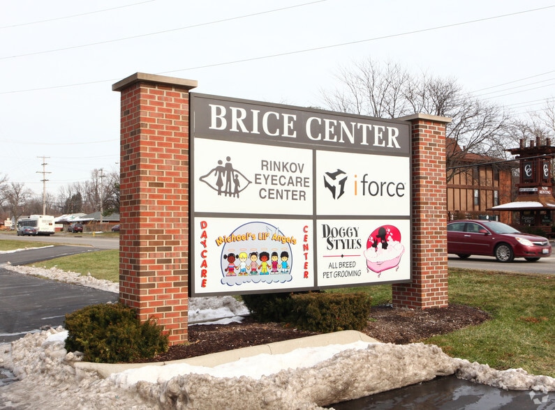 1719-1751 Brice Rd, Reynoldsburg, OH for lease - Building Photo - Image 3 of 3