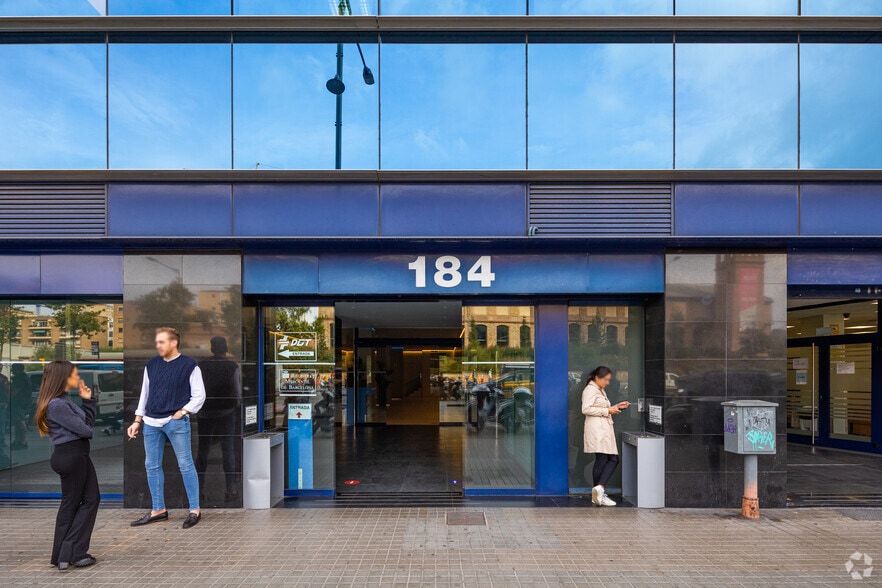 Gran Vía de les Corts Catalanes, 184, Barcelona, Barcelona for lease - Building Photo - Image 2 of 7