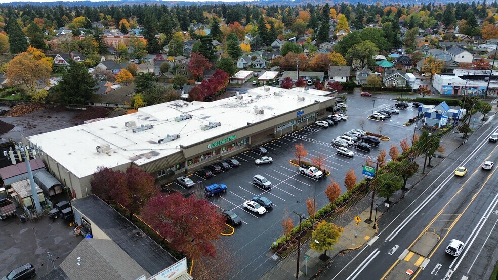 6710 SE Foster Rd, Portland, OR à vendre - Aérien - Image 2 de 3