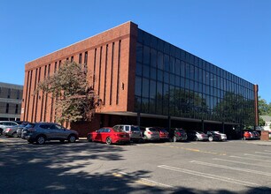 100 Morris Ave, Springfield, NJ for lease Interior Photo- Image 2 of 7