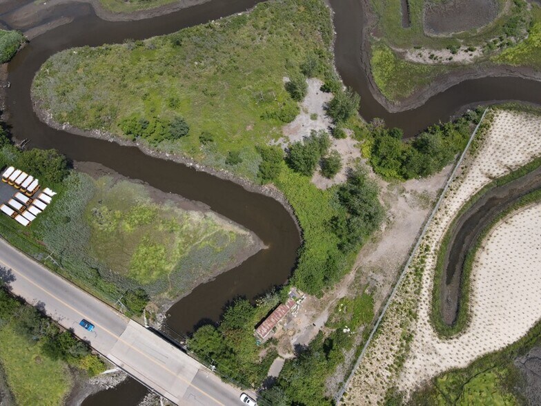 422 Chelsea Rd, Staten Island, NY à vendre - Photo du bâtiment - Image 3 de 4