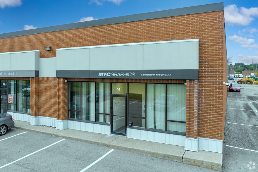 20 Steelcase Rd W, Markham, ON à louer - Photo du bâtiment - Image 3 de 4