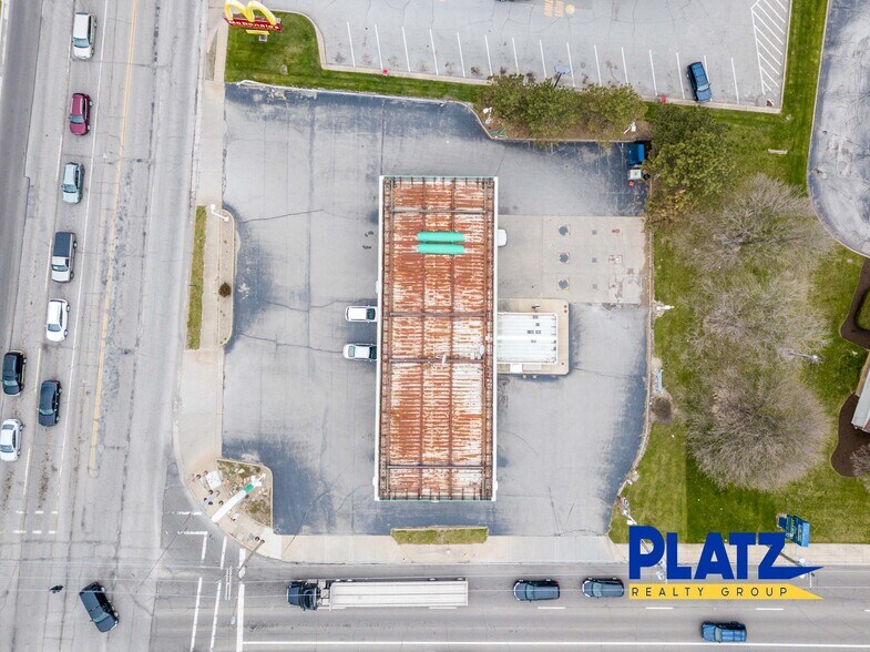 5502 Mahoning Ave, Youngstown, OH à louer - Aérien - Image 3 de 9