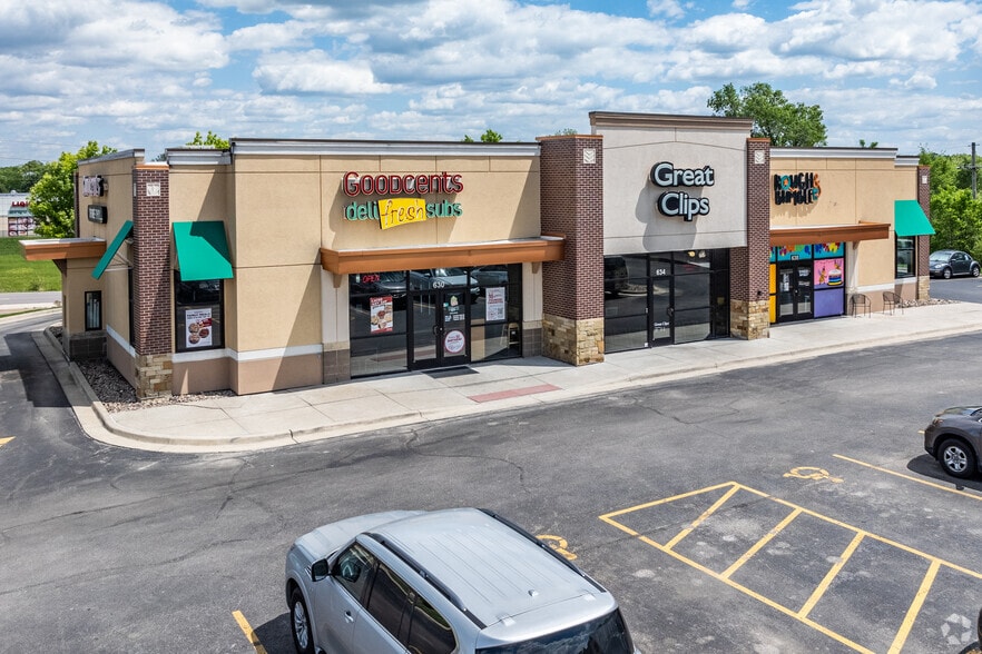 606-626 S 130th St, Bonner Springs, KS for lease - Primary Photo - Image 2 of 8