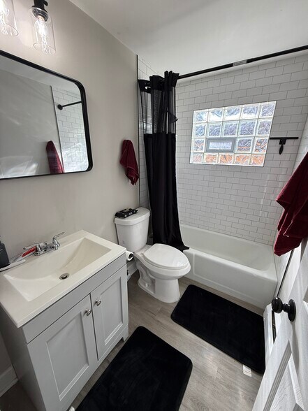 10338 S Walden Pky, Chicago, IL à vendre - Photo du bâtiment - Image 3 de 11