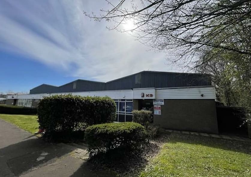 Coedcae Ln, Pontyclun à louer - Photo du bâtiment - Image 2 de 5