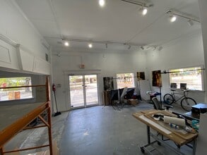 700 W Las Olas Blvd, Fort Lauderdale, FL à louer Photo intérieure- Image 2 de 11