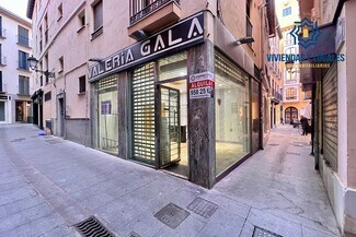 Plus de détails pour Calle Cerrajeros, 1, Granada - Commerce de détail à louer